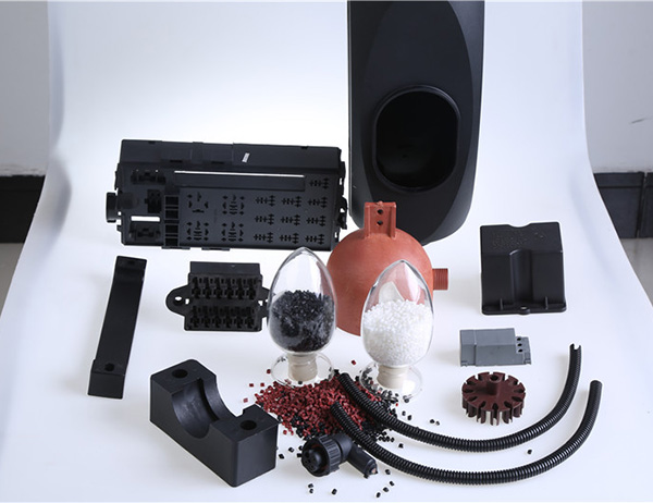 PA66 3101T-20V 20%碳纖 增強 鹵素阻燃 高溫電氣插座零件 電氣零件用途